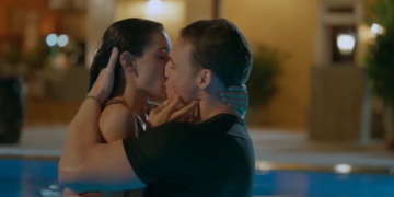 Ya Çok Seversen dizisinde damga vuran öpüşme sahnesi! İzleyicilerden yorum yağdı