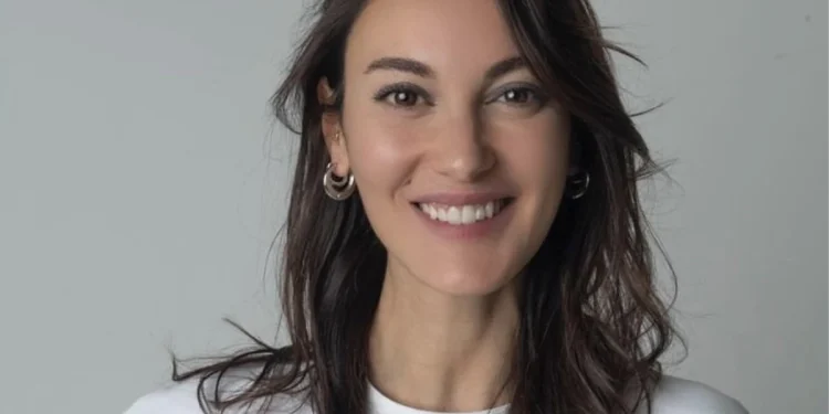 Ya Çok Seversen Meryem kimdir? Mine Kılıç kim, kaç yaşında? Ya Çok Seversen dizisi Meryem Yunus karakterini kim canlandırıyor?