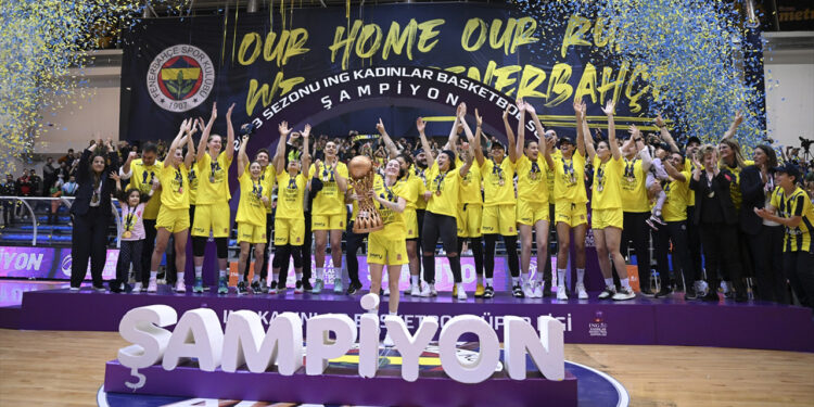 ÇBK Mersin – Fenerbahçe Alagöz Holding maçı ne zaman, saat kaçta, hangi kanalda?