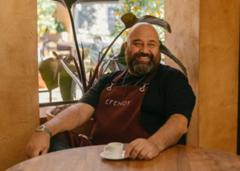 Alina Boz ve Umut Evirgen'in nikah detayları belli oluyor! Somer Sivrioğlu özel menü hazırlayacak