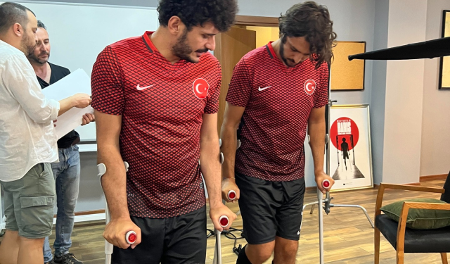 Ampute Futbol Yıldızı Barış Telli'nin hayatı film oluyor! Başrolde Taner Ölmez olacak