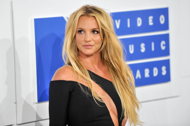 Britney Spears'in babasının bacağı enfeksiyondan dolayı kesildi