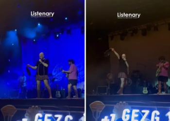 Büyük Ev Ablukada'nın konserinden sahneye iç çamaşırı fırlatıldı! Bartu Küçükçağlayan iç çamaşırını eline alıp salladı