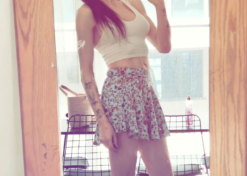 Cinsiyet değiştiren 'Timsah Celil' lakaplı ünlü oyuncu Meli Bendeli, mini etekli pozunu paylaştı