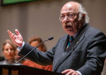 Devlet Tiyatrosu'na atanan Tamer Karadağlı yıllar önce girdiği sınavı kazanamamış