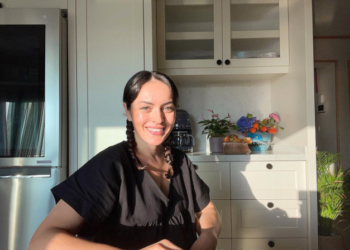 Ezgi Mola'ya verilen para cezası kararıyla ilgili Tan Taşçı hakkında dava açıldı