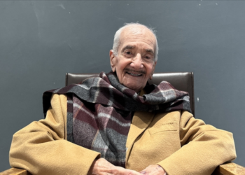 Guinness Rekorlar Kitabı'na adını yazdıran ünlü senarist Safa Önal, hayatını kaybetti