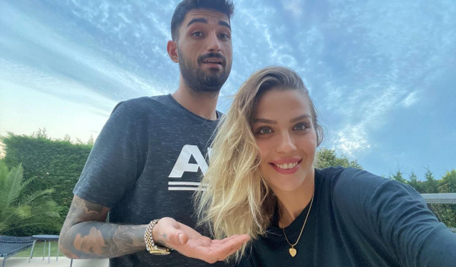 İdo Tatlıses, ikiz torun haberini babasının duyurmasına tepki gösterdi