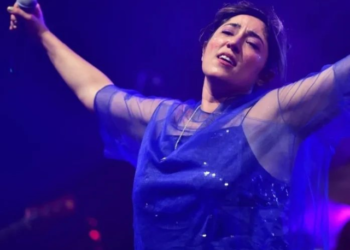 Kalben, sahnede çılgınlar gibi dans etti