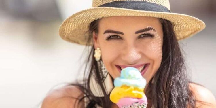 Dondurma yerken bir kez daha düşüneceksiniz! 3 kişi canından oldu