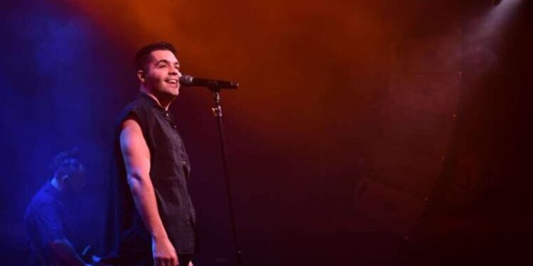 Emir Can İğrek: Ali Cabbar şarkısının başına gelmeyen kalmadı