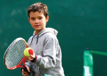 Çocuklarda spor öncesi muayene önemli