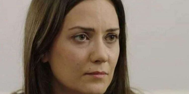 Merve Kayaalp kimdir, kaç yaşında, nereli? Merve Kayaalp neden intihar etti? Merve Kayaalp hangi dizi ve filmlerde oynadı?