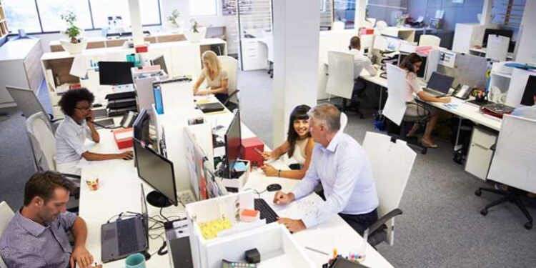 Yetenek krizinin çözümü koçluktan geçiyor: İş dünyasının değişimi