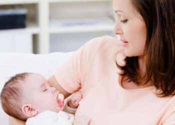 Anne sütü birçok hastalıktan koruyor!