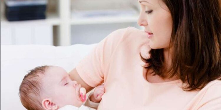 Anne sütü birçok hastalıktan koruyor!