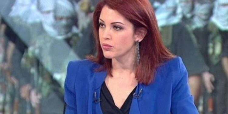 Nagehan Alçı’dan ‘boşanma’ açıklaması: ‘Bitirme kararı aldık’