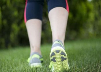 Yürürken ortaya çıkan batma hissine dikkat