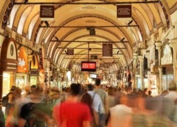 Tom Cruise, Simon Pegg, Henry Cavill… ‘Görevimiz Tehlike’ ekibi Kapalıçarşı’da…