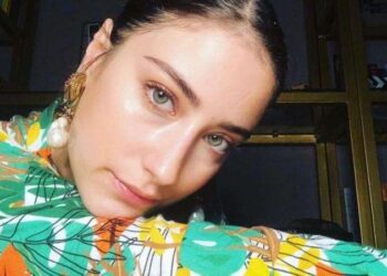 Hazal Kaya’dan takipçisine uzaklaştırma kararı