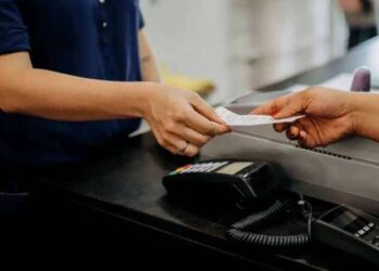 Kasiyerin hatası ‘15,7 milyon TL’ değerinde bir servet kazandırdı