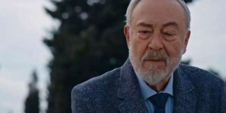 Son dakika… Usta oyuncu Mehmet Ulay hayatını kaybetti