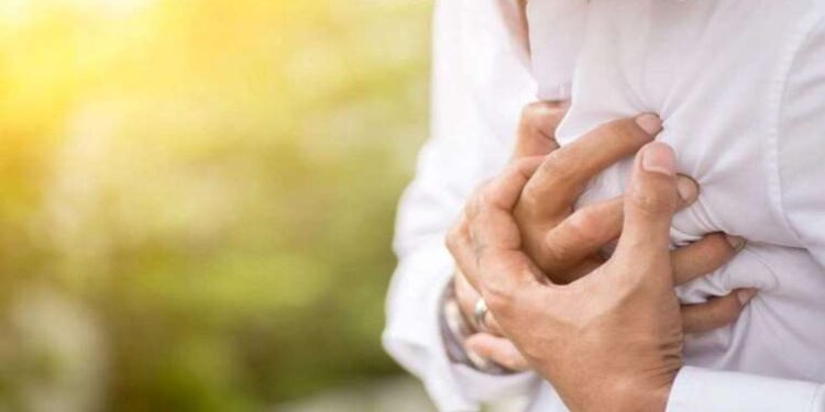 Yüksek sıcaklıklar kalp rahatsızlıklarını artırıyor