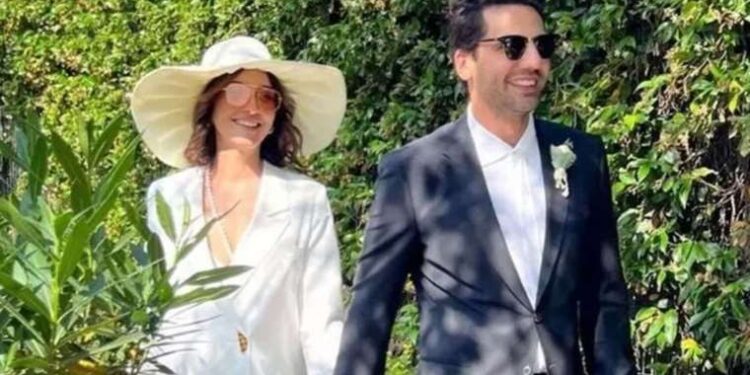 Ünlü oyuncu Kaan Urgancıoğlu ve Burcu Denizer’in bebeğinin cinsiyeti belli oldu