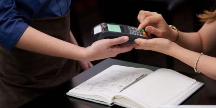 Kuver ücreti, yasal mı? Restoranlarda neden kuver ücreti alınır?