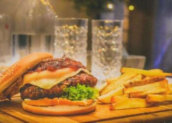 Bu besinler ömrünüzü kısaltıyor! Erken ölmek istemeyenler bunları tüketmesin!