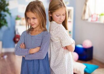 Aile içi rekabetin psikolojik arka planı: Kardeş kıskançlığı