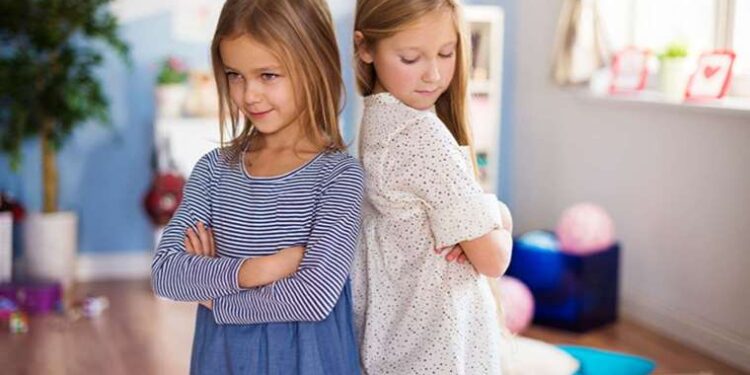 Aile içi rekabetin psikolojik arka planı: Kardeş kıskançlığı