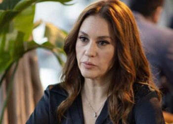 Kızılcık Şerbeti’nin ‘Kıvılcım’ı Evrim Alasya kendisine hakaret eden takipçisini ifşa etti: ‘Huzurunu kaçıracağım’