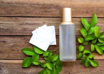 Yıllardır kullanılan bu tonik cildinizi gençleştirecek… Üstelik yarım bardağı yeterli!