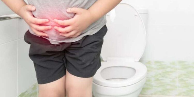 Kabızlık sorunu bu karışımla anında bitiyor! Tuvalete çıkamayanlar bir fincanında şifayı buluyor