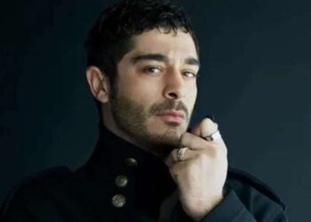 Burak Deniz kimdir, kaç yaşında, nereli, evli mi? Burak Deniz hangi dizi ve filmlerde rol aldı?