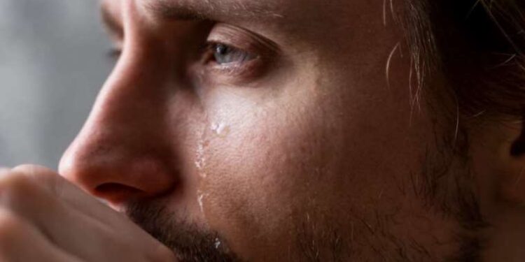 Ağlamanın da yararları var… İşte ağlamanın bilinmeyen faydaları…