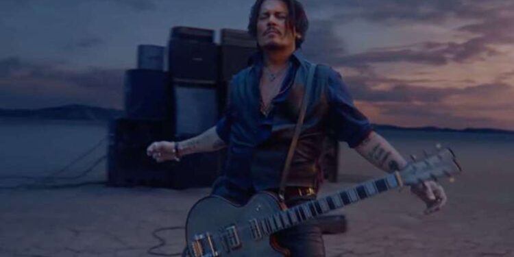 Johnny Depp’ten özel teşekkür: ‘Beni hiç yalnız bırakmadılar’