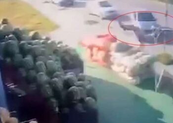 İkinci ‘şemsiye’ vakası: Yine manavı uçurdu!