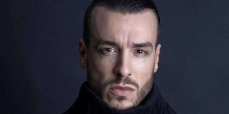 Konseri iptal edilmişti: Cem Adrian’dan Yozgat’a Zeki Müren’li mesaj