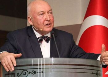 Prof. Dr. Ahmet Ercan Cumhuriyet TV’de deprem riski bulunan bölgeleri açıkladı