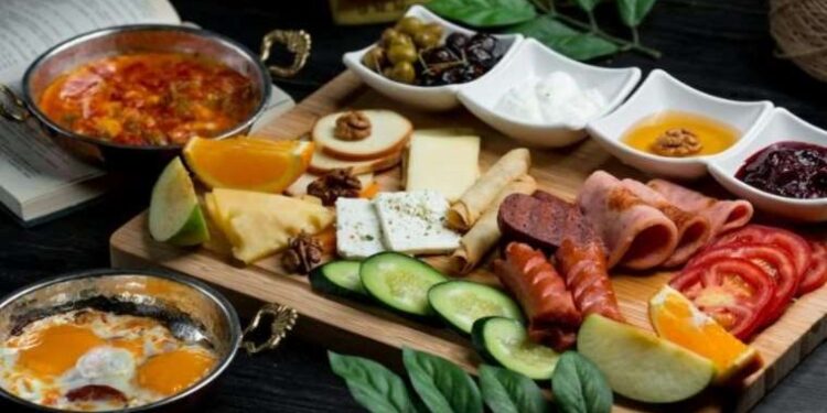 Kahvaltının evrimi: İnsanlar neden sabahları yemek yemeyi seçti?