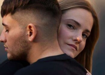 Kadınlar ilişkinizi korumak için önleminizi alın! Erkekleri buz gibi soğutan davranışlar