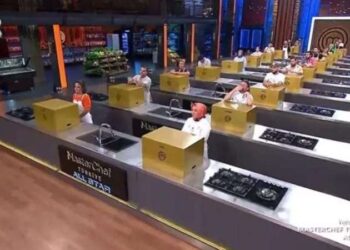 Şefler ayakta alkışladı… Masterchef’te bir ilk!