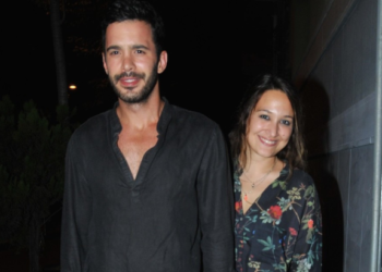 Kıskanılası paylaşım! Barış Arduç eşi Gupse Özay'a 'Her zerrene' diyerek aşkını haykırdı