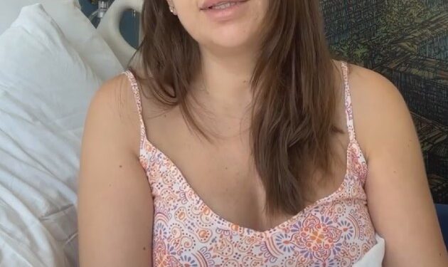 Konserlerini iptal ederek hastaneye yatan Merve Özbey, sevenlerinden dua istedi