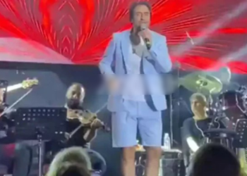 Sahneye şortla çıktığı için linç edilen Mahsun Kırmızıgül'den cevap: Görüntü konser sonrası çekildi, dinleyicilerden özür dilemiştim