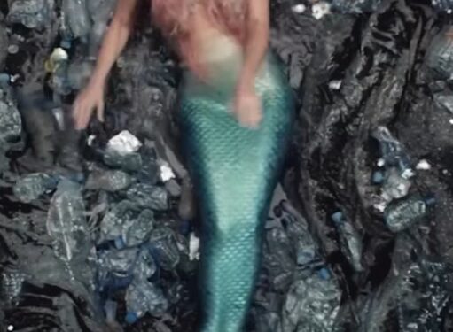 Shakira'nın klip çekiminde zor anları! Fareyi görünce çığlık attı