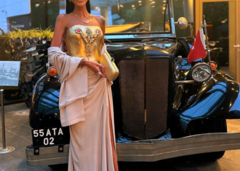 Süreyya Yalçın, 3 Milyon TL'lik altın kaplama elbise giydi