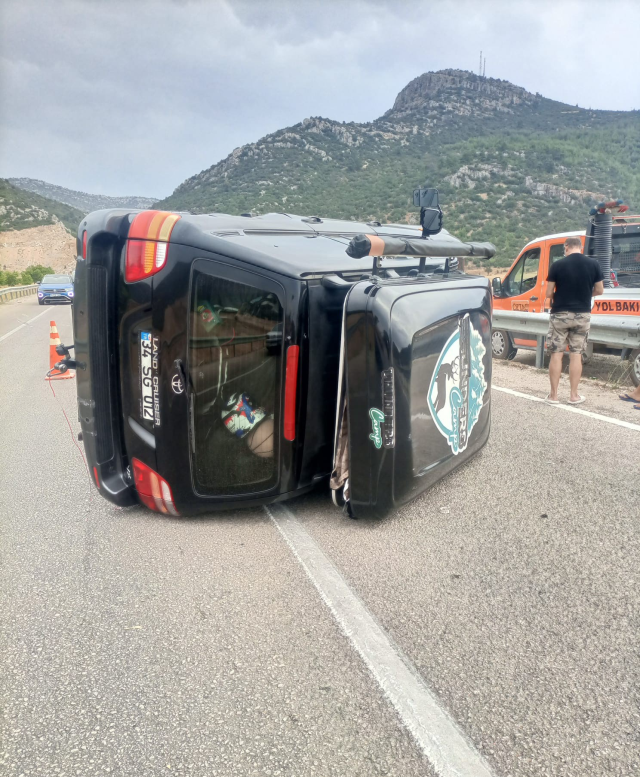 Trafik kazasında ölümden dönen Sümer Ezgü: İyiyiz sorun yok